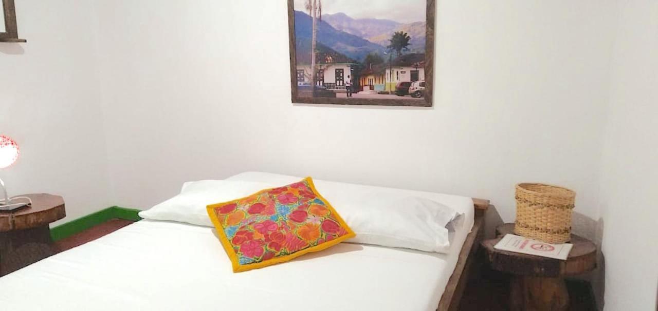 Hostal Estrella De Agua Salento Bagian luar foto