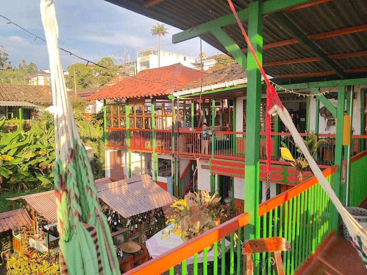 Hostal Estrella De Agua Salento Bagian luar foto