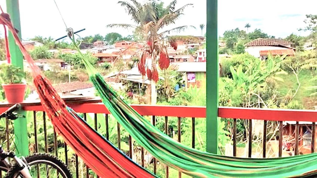 Hostal Estrella De Agua Salento Bagian luar foto