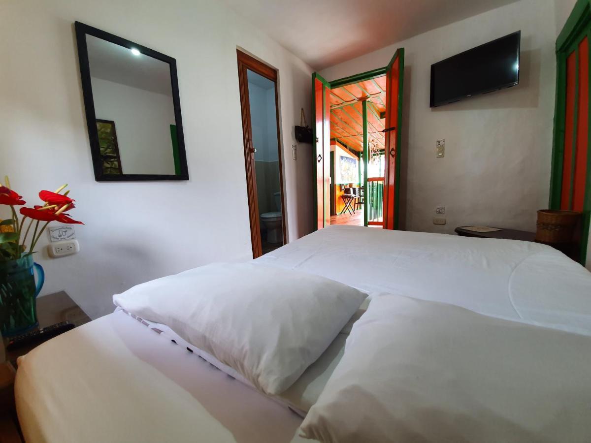 Hostal Estrella De Agua Salento Bagian luar foto