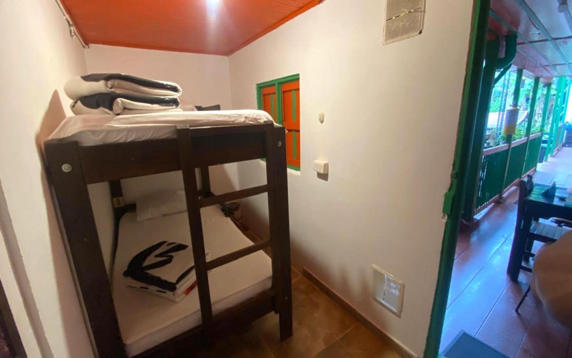 Hostal Estrella De Agua Salento Bagian luar foto